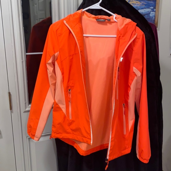 NEWBALANCE COAT - Picture 1 of 4